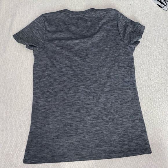 Under Armour black and gray heathered heat gear short sleeve t-shirt | Sz M - Picture 4 of 4